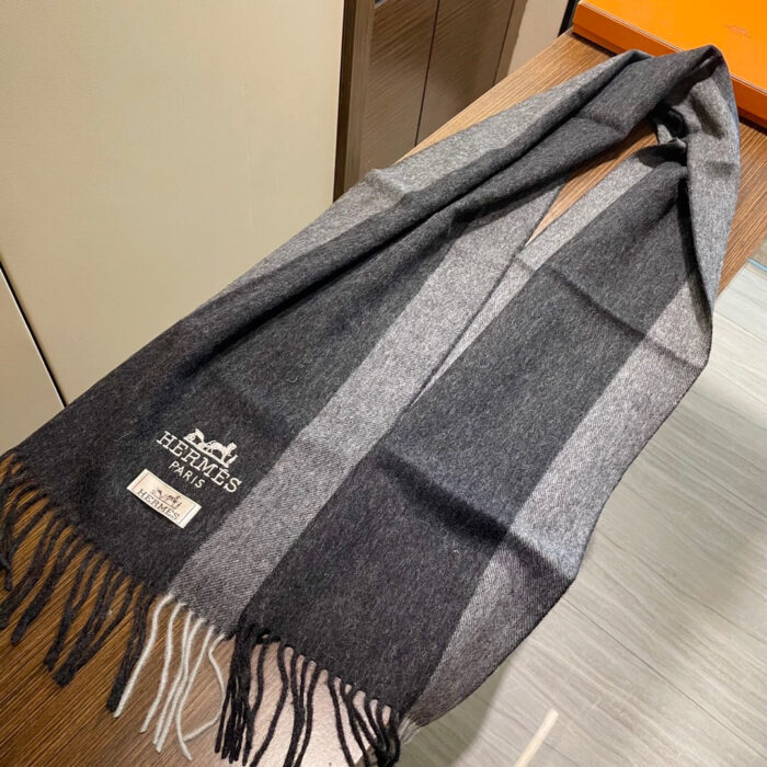 에르메스 배색 베이직 스카프 다크 그레이 캐시미어 레플리카 미러급 SA급 S급 고퀄리티 최상급 하이엔드 [남성여성공용] 6