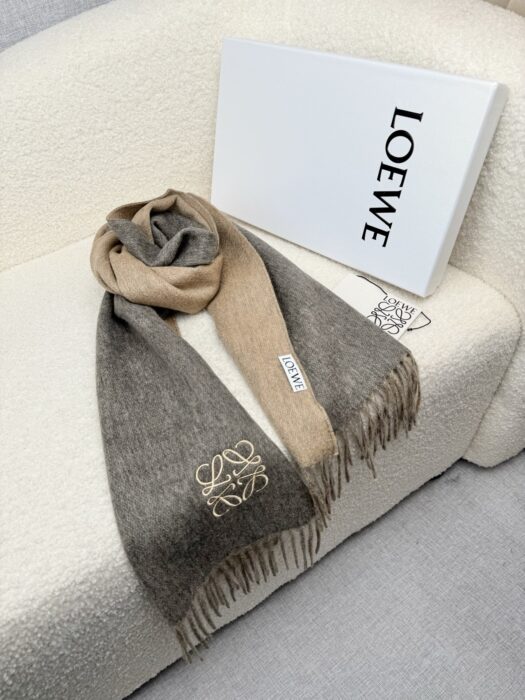 로에베 베이직 로고 태슬 스카프 다크 베이지 캐시미어 50% 양털 50% 레플리카 미러급 SA급 S급 고퀄리티 최상급 하이엔드 [남성여성공용] 5