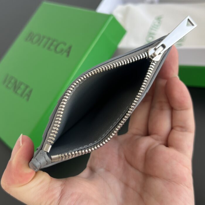 보테가베네타 맥시 인트레치아토 지퍼 카드지갑 679843 라이트 그레이 레플리카 미러급 SA급 S급 고퀄리티 최상급 하이엔드 지갑 [남성여성공용] 3