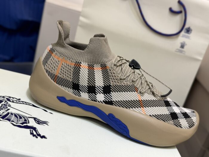 버버리 체크 니트 넵튠 스니커즈 샌드 베이지 남성용 레플리카 미러급 SA급 S급 고퀄리티 최상급 하이엔드 신발 [남성] 5