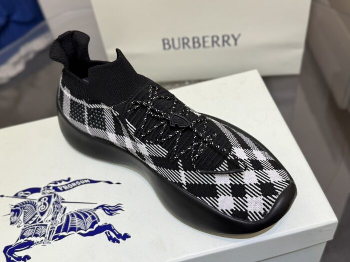 버버리 체크 니트 넵튠 스니커즈 샌드 블랙 남성용 레플리카 미러급 SA급 S급 고퀄리티 최상급 하이엔드 신발 [남성] 3