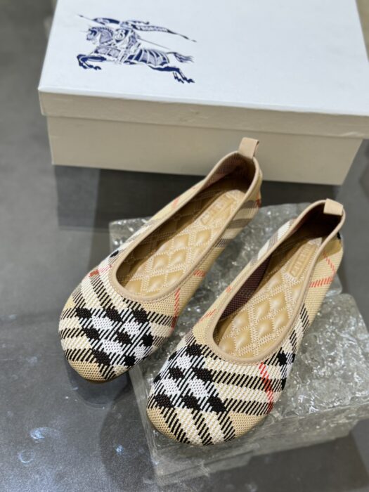 버버리 체크 베이비 발레리나 플랫슈즈 베이지 레플리카 미러급 SA급 S급 고퀄리티 최상급 하이엔드 신발 [여성] 3