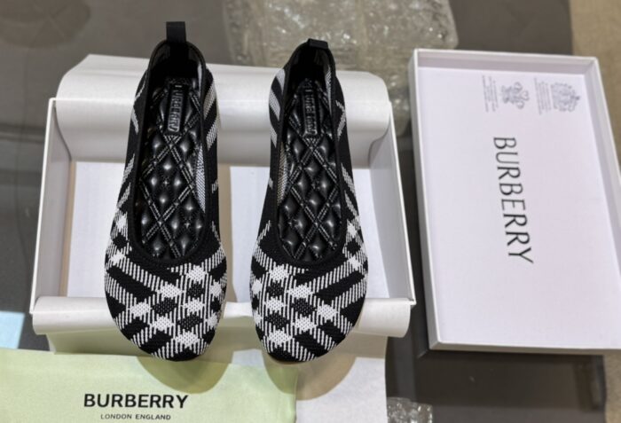 버버리 체크 베이비 발레리나 플랫슈즈 블랙 레플리카 미러급 SA급 S급 고퀄리티 최상급 하이엔드 신발 [여성] 2
