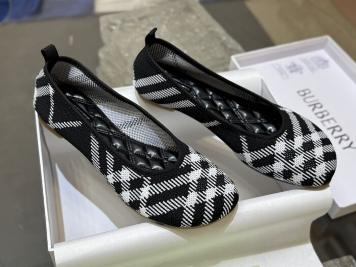 버버리 체크 베이비 발레리나 플랫슈즈 블랙 레플리카 미러급 SA급 S급 고퀄리티 최상급 하이엔드 신발 [여성] 6