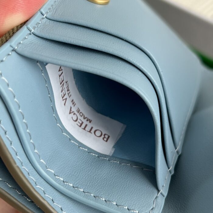 보테가베네타 스몰 인트레치아토 폴더형 지갑 742330 배색 올리브 블루 레플리카 미러급 SA급 S급 고퀄리티 최상급 하이엔드 지갑 [남성여성공용] 9