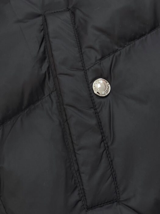 톰브라운 나일론 사선 패딩 블랙 레플리카 미러급 SA급 S급 고퀄리티 하이엔드 최상급 의류 [남성여성공용] 12