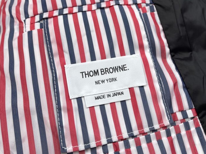 톰브라운 나일론 사선 패딩 블랙 레플리카 미러급 SA급 S급 고퀄리티 하이엔드 최상급 의류 [남성여성공용] 16