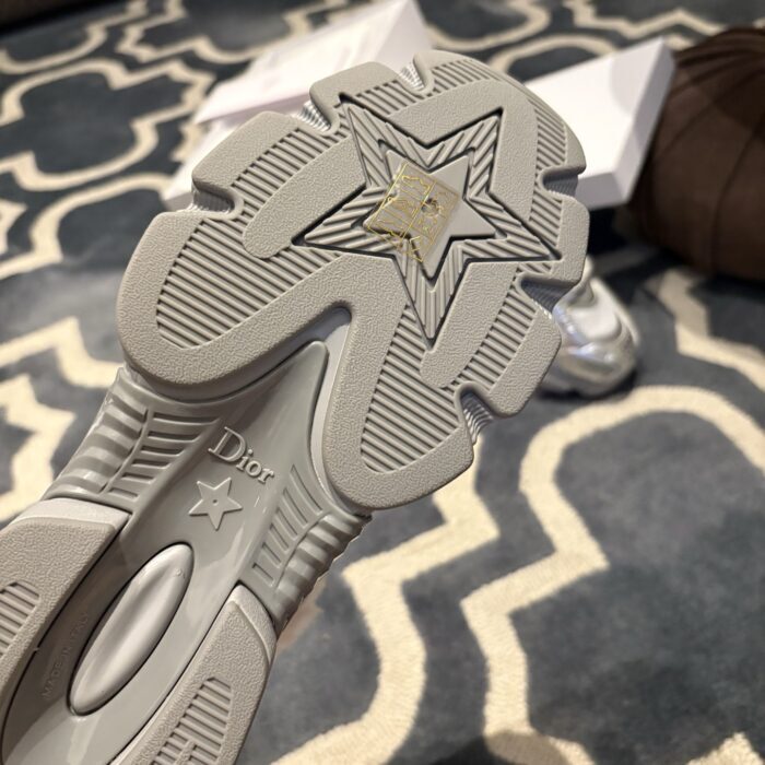 디올 알프스 디올 크로노 스니커즈 메쉬 은색 레플리카 미러급 SA급 S급 고퀄리티 최상급 하이엔드 신발 [여성] 9