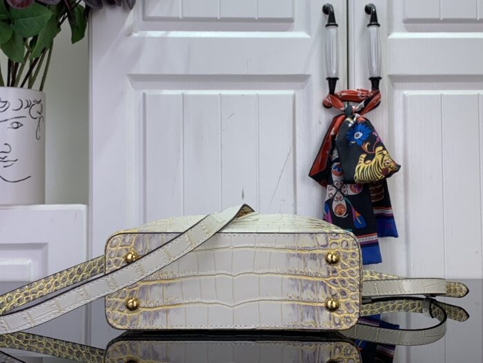 루이비통 카퓌신 미니 악어무늬 레플리카 미러급 SA급 S급 고퀄리티 최상급 하이엔드 가방 [여성] 5