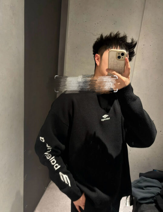 발렌시아가 스키 3B 모노그램 자카드 양털 니트 블랙 레플리카 미러급 SA급 S급 고퀄리티 하이엔드 최상급 의류 [남성여성공용]