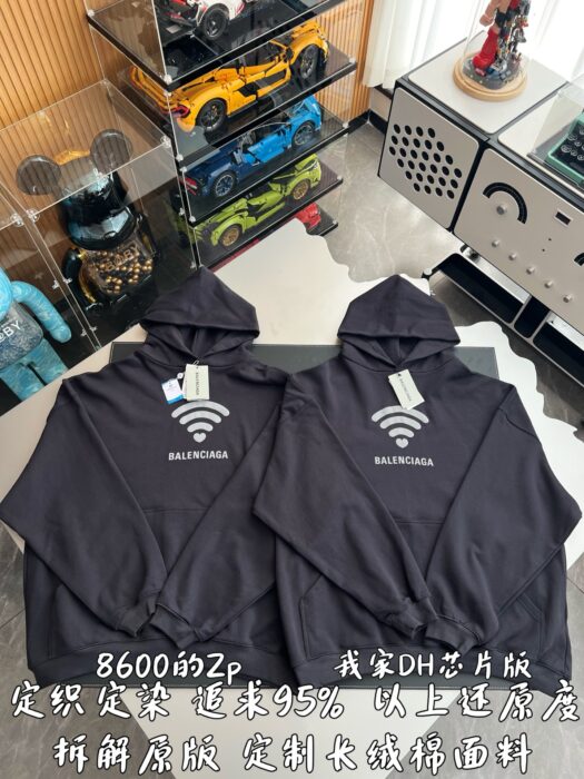 발렌시아가 하트 와이파 후드티 블랙 레플리카 미러급 SA급 S급 고퀄리티 하이엔드 최상급 의류 [남성여성공용] 3