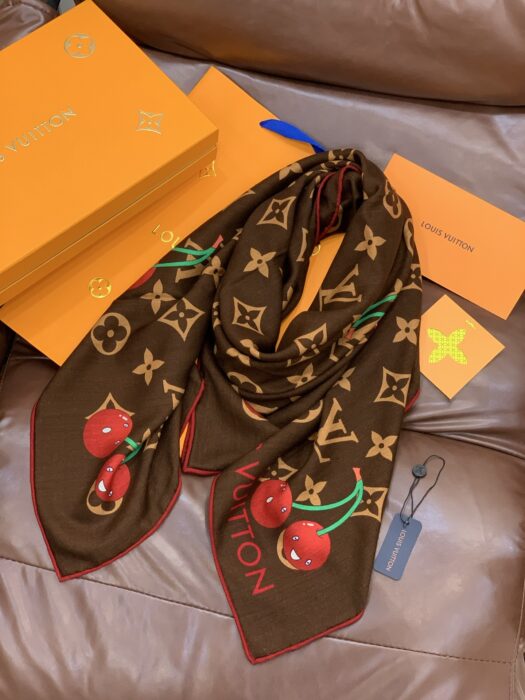 루이비통 X TM 세리즈 모노그램 스퀘어 스카프 캐시미어 레플리카 미러급 SA급 S급 고퀄리티 최상급 하이엔드 [여성] 5