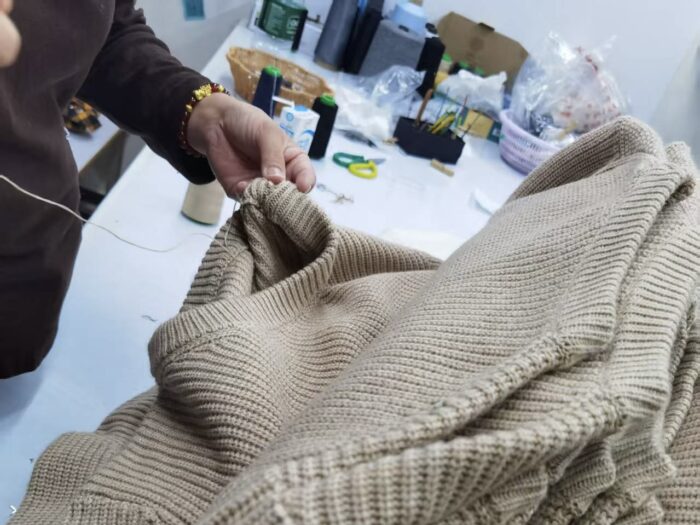 루이비통 그래픽 니티드 크루넥 니트 1AJBVY 레플리카 미러급 SA급 S급 고퀄리티 하이엔드 최상급 의류 [남성여성공용] 4