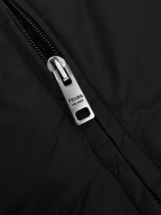 프라다 리나일론 다운 자켓 패딩 블랙 SGC933 1WQ9 F0002 레플리카 미러급 SA급 S급 고퀄리티 하이엔드 최상급 의류 [남성여성공용] 7