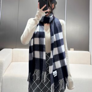 버버리 캐시미어 클래식 체크 스카프 다크 그레이 레플리카 미러급 SA급 S급 고퀄리티 최상급 하이엔드 [남성여성공용]