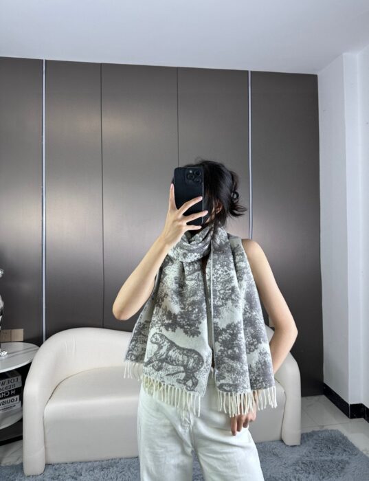 디올 트왈 드 주이 소바쥬 스카프 그레이 캐시미어 울 레플리카 미러급 SA급 S급 고퀄리티 최상급 하이엔드 [남성여성공용]