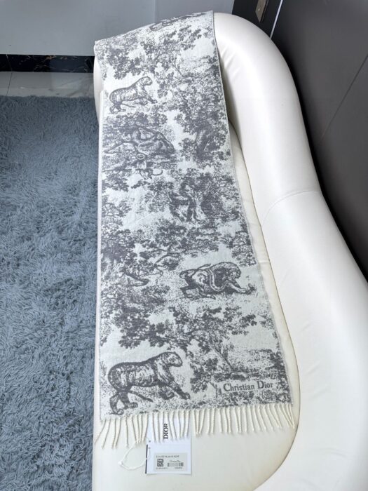 디올 트왈 드 주이 소바쥬 스카프 그레이 캐시미어 울 레플리카 미러급 SA급 S급 고퀄리티 최상급 하이엔드 [남성여성공용] 4