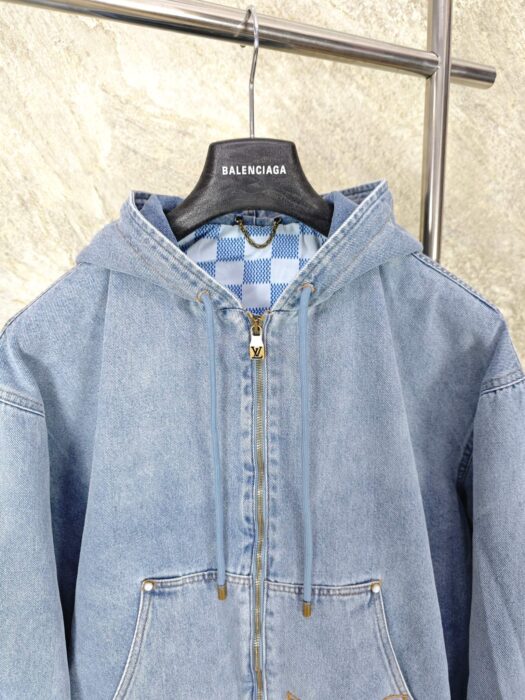 루이비통 LV자수 후드 데님 자켓 라이트 블루 레플리카 미러급 SA급 S급 고퀄리티 하이엔드 최상급 의류 [여성] 5