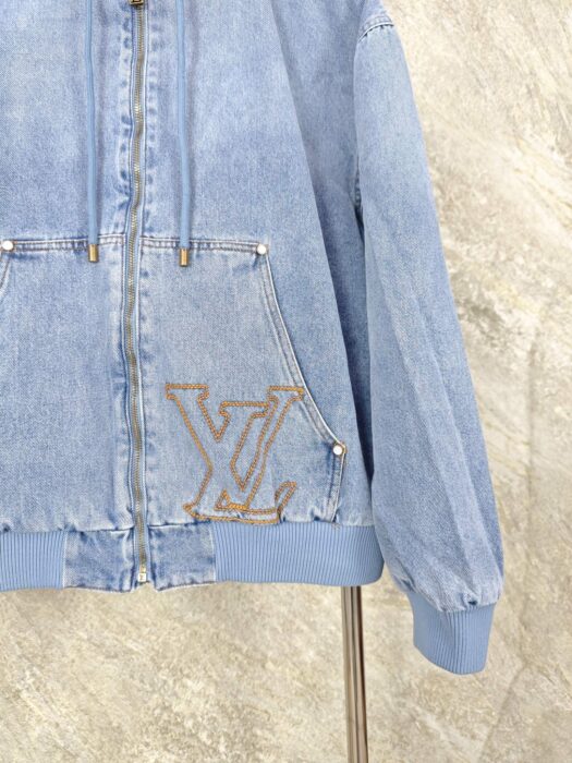 루이비통 LV자수 후드 데님 자켓 라이트 블루 레플리카 미러급 SA급 S급 고퀄리티 하이엔드 최상급 의류 [여성] 6