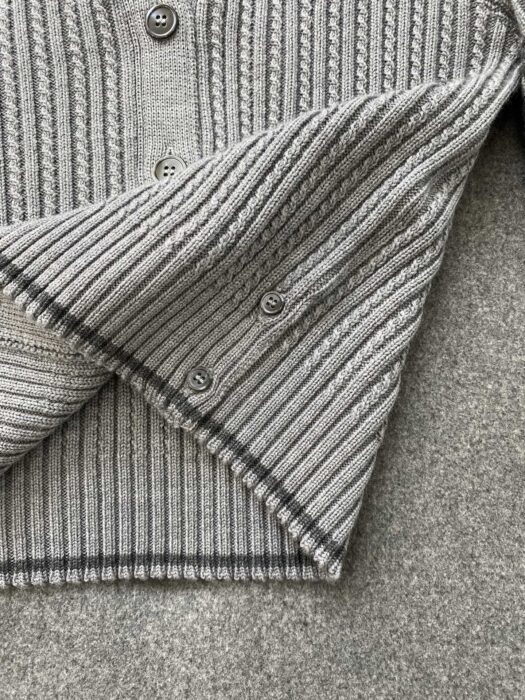 톰브라운 사선 스트라이프 트위스트 케이블 단색 가디건 그레이 레플리카 미러급 SA급 S급 고퀄리티 하이엔드 최상급 의류 [여성] 9