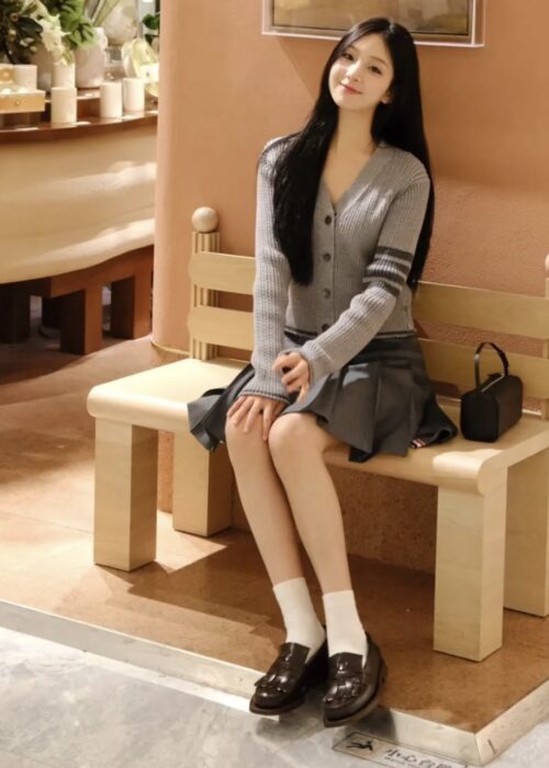 톰브라운 사선 스트라이프 트위스트 케이블 단색 가디건 그레이 레플리카 미러급 SA급 S급 고퀄리티 하이엔드 최상급 의류 [여성]