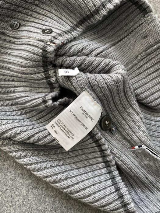 톰브라운 사선 스트라이프 트위스트 케이블 단색 가디건 그레이 레플리카 미러급 SA급 S급 고퀄리티 하이엔드 최상급 의류 [여성] 14