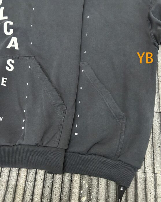 발렌시아가 모노그램 자모 프린트 후드티 블랙 레플리카 미러급 SA급 S급 고퀄리티 하이엔드 최상급 의류 [남성여성공용] 7