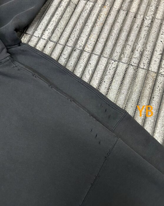 발렌시아가 모노그램 자모 프린트 후드티 블랙 레플리카 미러급 SA급 S급 고퀄리티 하이엔드 최상급 의류 [남성여성공용] 9