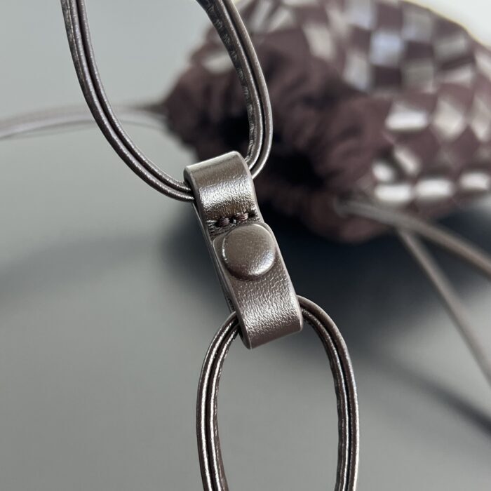 보테가베네타 더스트 백 816987 스웨이드 초콜릿 레플리카 미러급 SA급 S급 고퀄리티 최상급 하이엔드 가방 [여성] 6