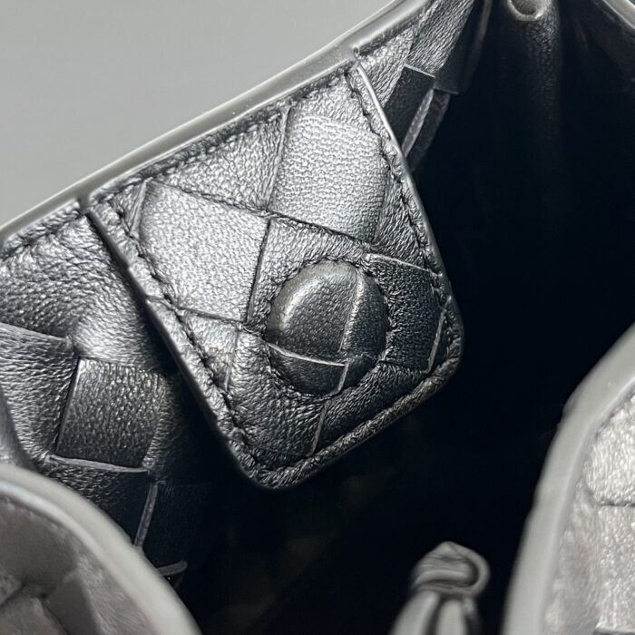 보테가베네타 스몰 파라슈트 796569 블랙 은장 레플리카 미러급 SA급 S급 고퀄리티 최상급 하이엔드 가방 [여성] 9