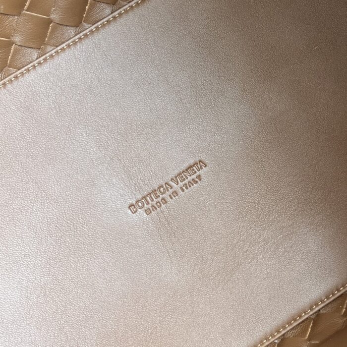 보테가베네타 라지 안디아모 743575 라이트 앰버 스웨이드 레플리카 미러급 SA급 S급 고퀄리티 최상급 하이엔드 가방 [여성] 9