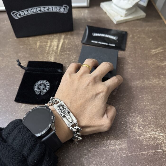 크롬하츠 빈티지 큰 버클 보검 체인 팔찌 레플리카 미러급 SA급 S급 고퀄리티 최상급 하이엔드 악세사리 [남성]