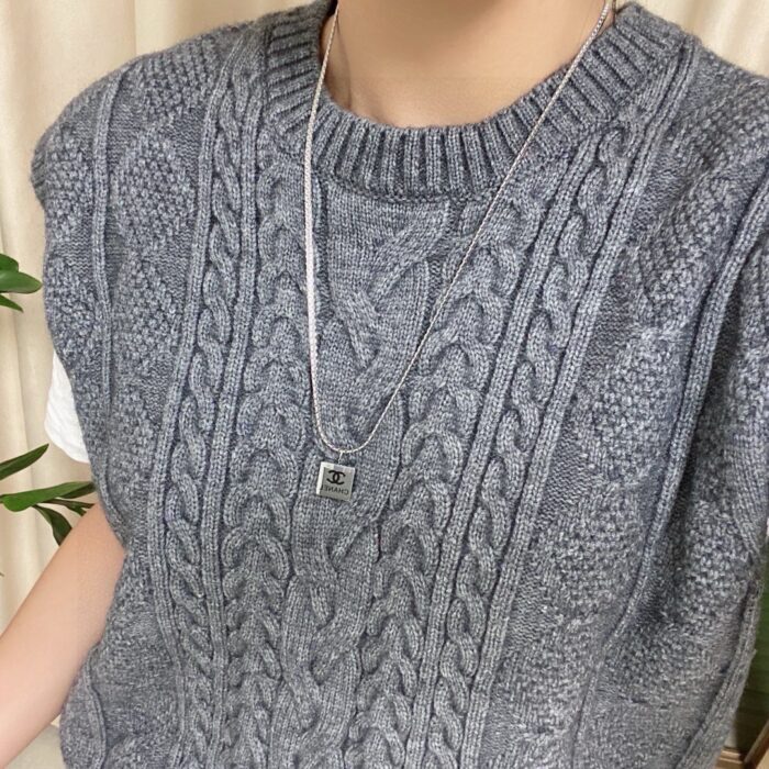 샤넬 모노그램 CC로고 스퀘어 펜던트 목걸이 2컬러 레플리카 미러급 SA급 S급 고퀄리티 최상급 하이엔드 악세사리 [남성여성공용]