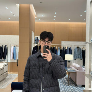 디올 오블리크 포켓 카라 패딩 블랙 레플리카 미러급 SA급 S급 고퀄리티 하이엔드 최상급 의류 [남성여성공용]