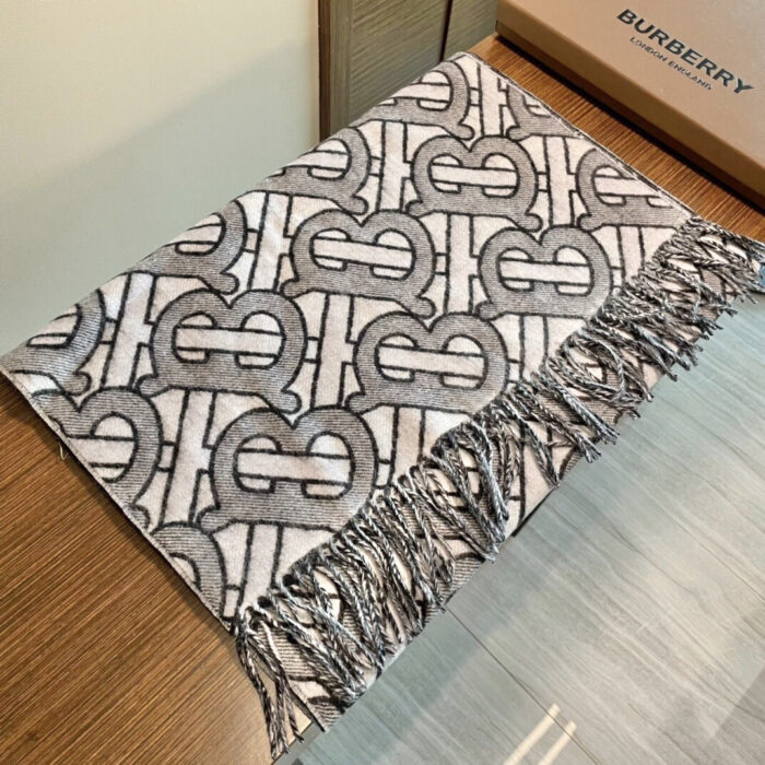 버버리 올 오버 TB 캐시미어 스카프 그레이 레플리카 미러급 SA급 S급 고퀄리티 최상급 하이엔드 [남성여성공용] 4