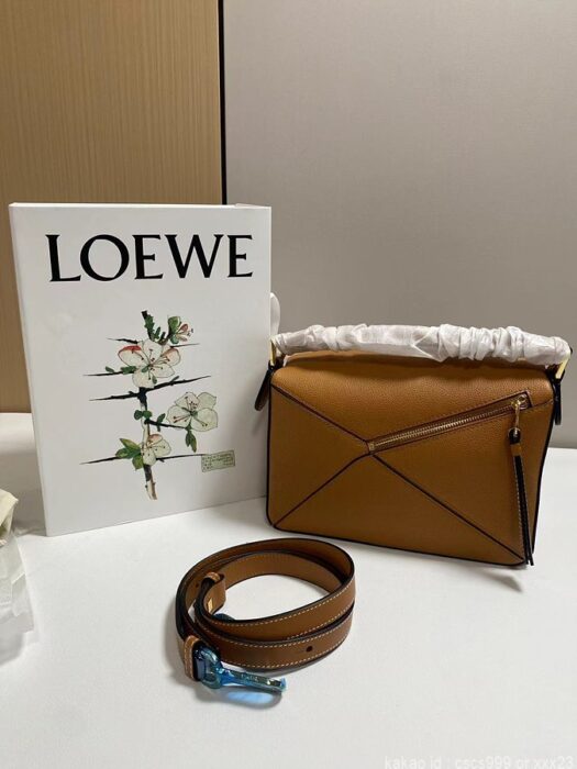 2024.05.12_[이ㅇ숙 고객님 주문제품 검수사진] 로에베 레플리카 가방 퍼즐백