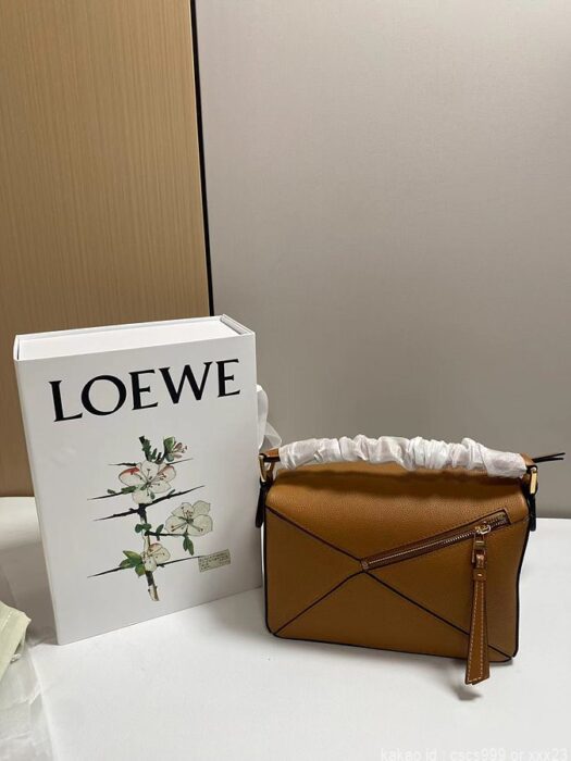 2024.05.12_[이ㅇ숙 고객님 주문제품 검수사진] 로에베 레플리카 가방 퍼즐백 2