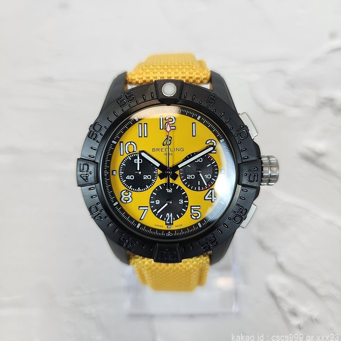 브라이틀링 어벤져 B01 옐로우다이얼 레플리카 미러급 SA급 S급 고퀄리티 시계 [남성] 5