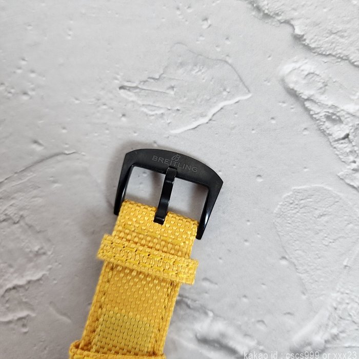 브라이틀링 어벤져 B01 옐로우다이얼 레플리카 미러급 SA급 S급 고퀄리티 시계 [남성] 16