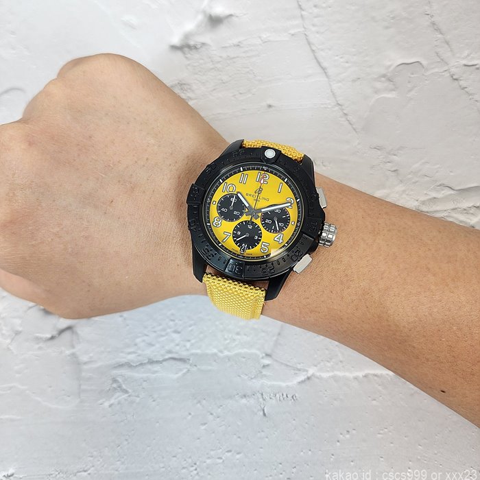 브라이틀링 어벤져 B01 옐로우다이얼 레플리카 미러급 SA급 S급 고퀄리티 시계 [남성] 18