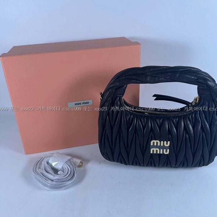 2024.03.17_[황ㅇ선 고객님 주문제품 검수사진] 미우미우 레플리카 가방