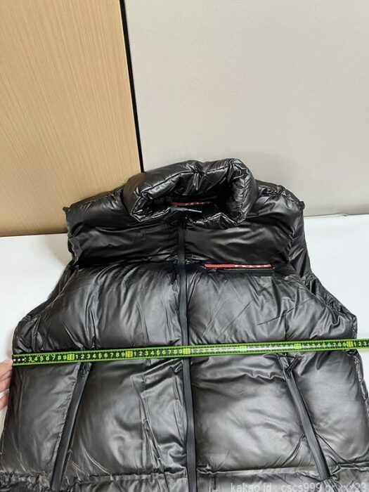2024.04.02_[김ㅇ정 고객님 주문제품 검수사진] 프라다 레플리카 패딩조끼 5
