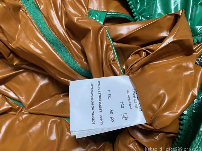 2024.04.12_[박ㅇ국 고객님 주문제품 검수사진] 몽클레어 패딩 레플리카 의류 4