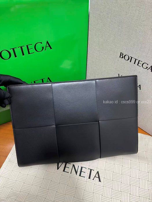 2025.12.21_[함ㅇㅇ 고객님 주문제품 검수사진] 보테가베네타 아르코 클러치백 레플리카 미러급 SA급 S급 고퀄리티 하이엔드 최상급 가방 3