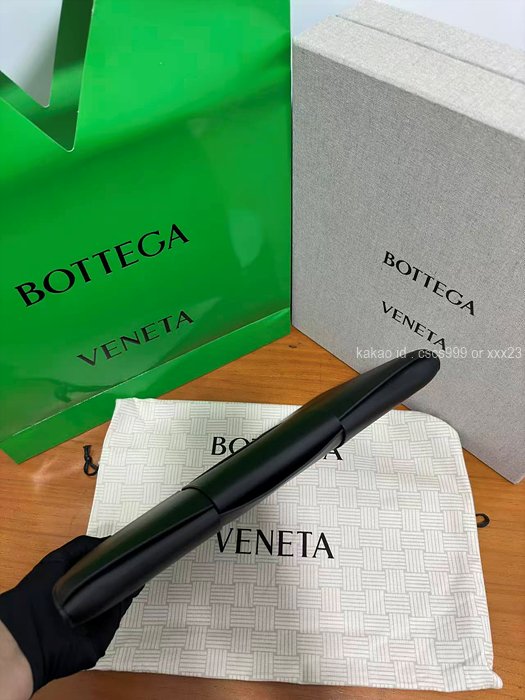 2025.12.21_[함ㅇㅇ 고객님 주문제품 검수사진] 보테가베네타 아르코 클러치백 레플리카 미러급 SA급 S급 고퀄리티 하이엔드 최상급 가방 7