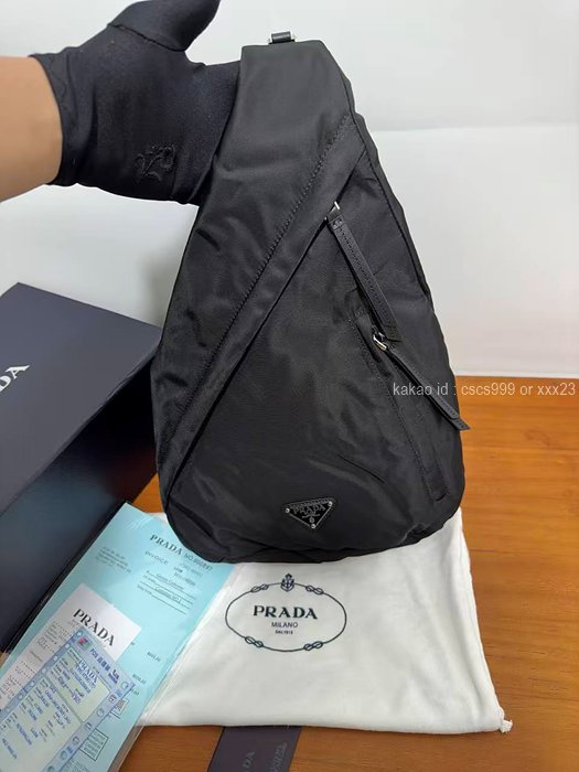 2025.12.21_[장ㅇㅇ 고객님 주문제품 검수사진] 프라다 슬링백 레플리카 미러급 SA급 S급 고퀄리티 하이엔드 최상급 숄더백 가방 5