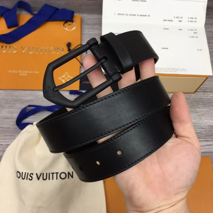 루이비통 남성용 단색 벨트 2컬러 레플리카 미러급 SA급 S급 고퀄리티  [남성] 최상급 하이엔드 - best 5