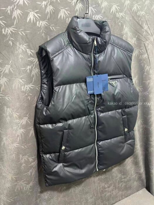 2026.01.07_[구ㅇㅇ 고객님 주문제품 검수사진] 프라다 패딩 조끼 레플리카 미러급 SA급 S급 고퀄리티 하이엔드 최상급  2