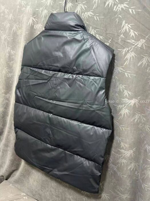 2026.01.07_[구ㅇㅇ 고객님 주문제품 검수사진] 프라다 패딩 조끼 레플리카 미러급 SA급 S급 고퀄리티 하이엔드 최상급  6