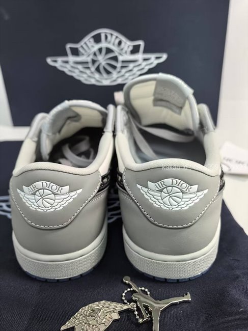 2025.04.21_[도ㅇㅇ 고객님 주문제품 검수사진] 디올 나이키 콜라보 스니커즈 레플리카 미러급 SA급 S급 고퀄리티 하이엔드 최상급 신발 4